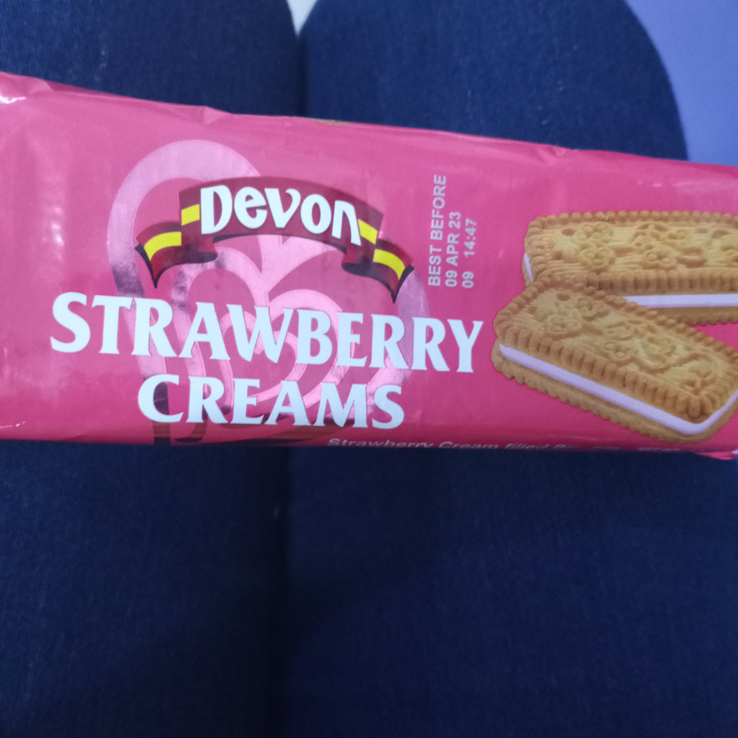 Devon strawberry creams 140g